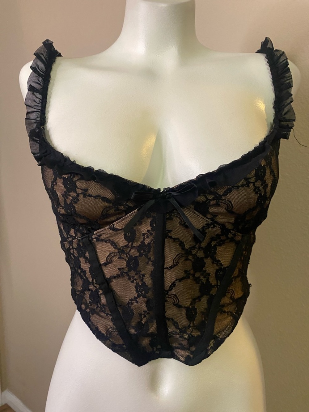 TIC TOC From Los Angeles black stretchy lace goth boned bustier top L 🖤☠️